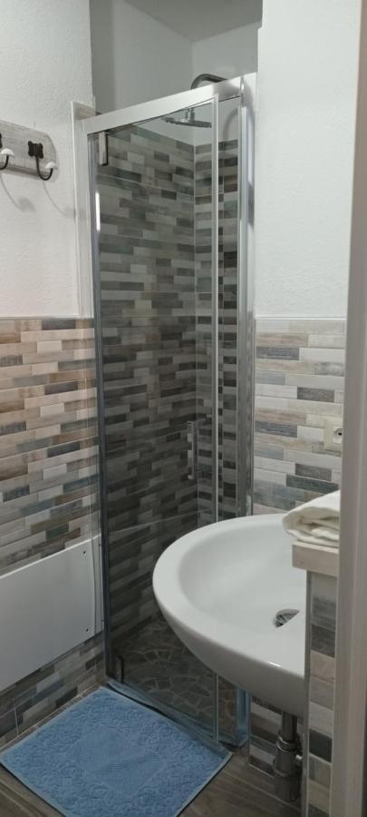 דירות Enas Casa Marta מראה חיצוני תמונה